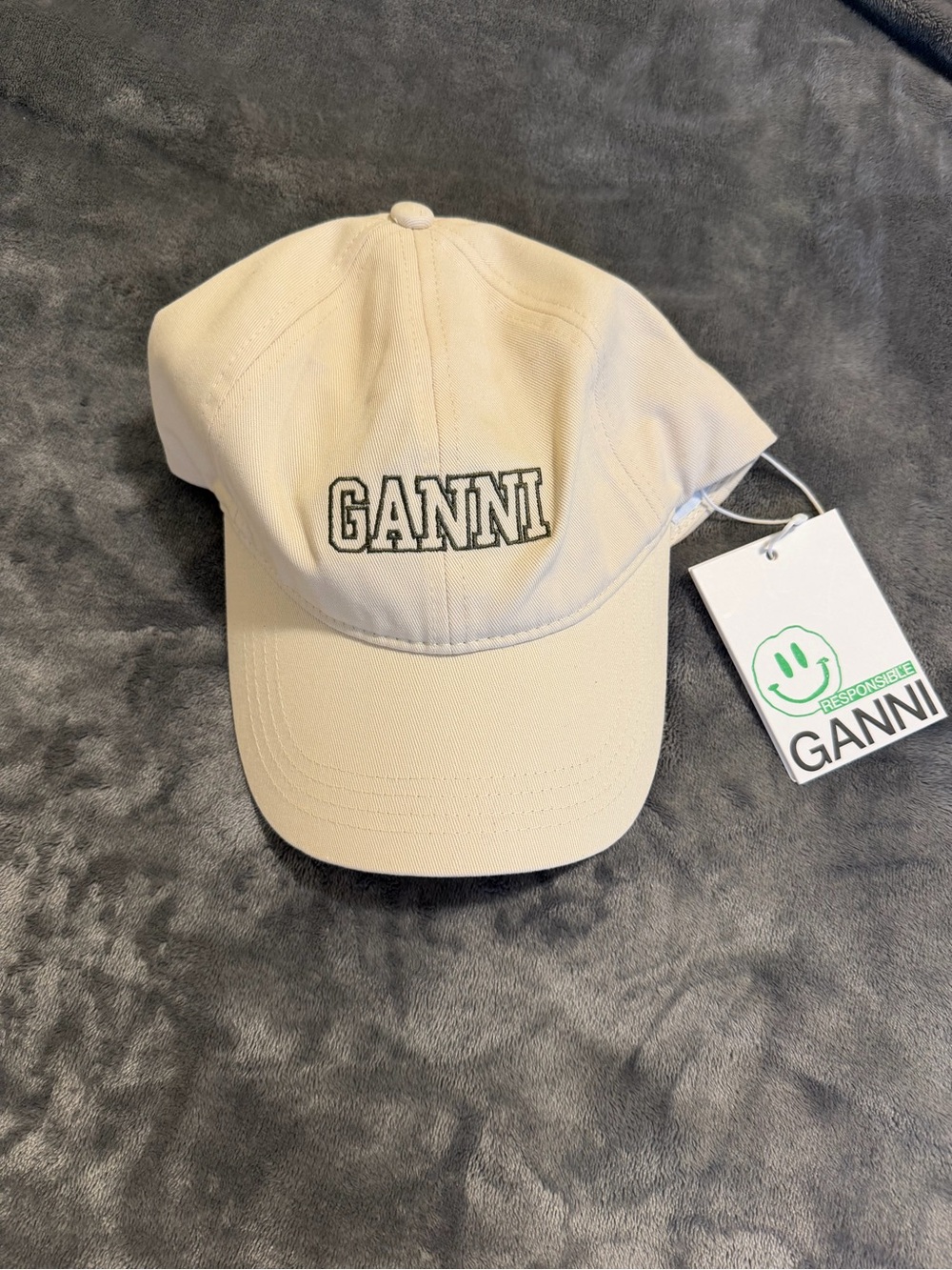 NWT Ganni Ivory Logo Baseball Hat OS